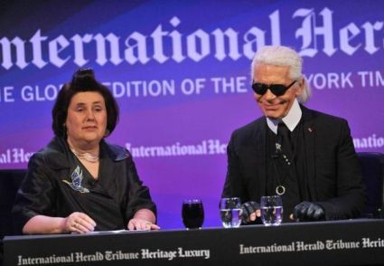 Suzy Menkes, Karl Lagerfeld, Londen 11 november 2010
